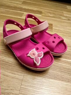 Босоножки crocs