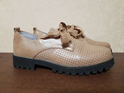 Полуботинки женские 38 р