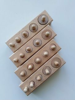 Цилиндры (гирьки, бочонки) по методике Монтессори