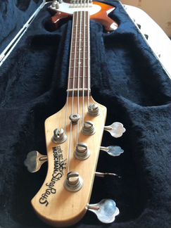 MusicMan Stingray 5 Honeyburst (USA 1999)