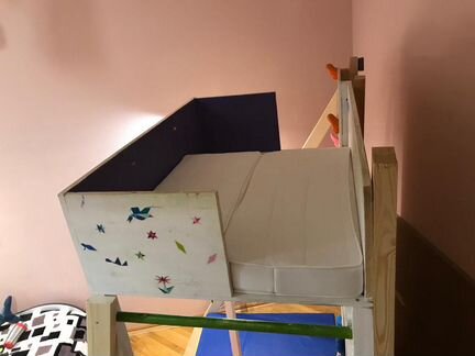 Детский спортивный комплекс скалолазом