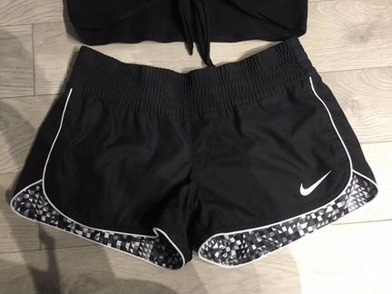 Костюм для спорта