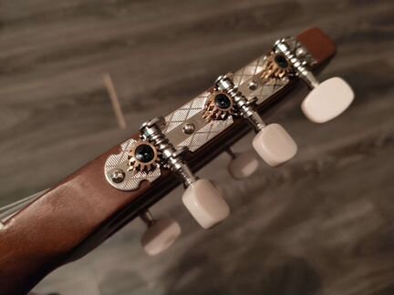 Гитара yamaha CM40