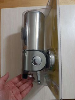 Дозатор для жидкого мыла Fixsen Hotel FX-31012A