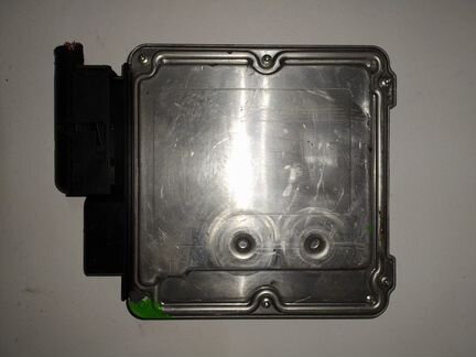 Блок управления двигателем Volkswagen Multivan T5