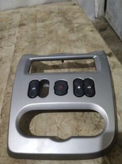 Центральная консоль Renault Logan 1 LS0H K4M 2012