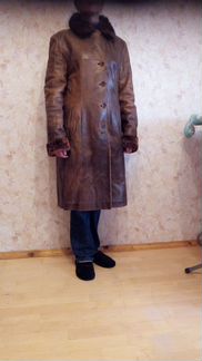 Продам зимнее кожаное пальто