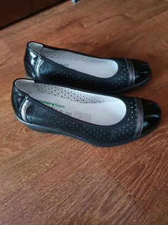 Новые туфли Италия р 38