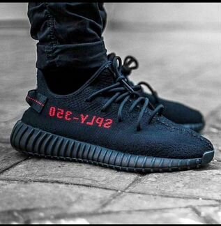 Кроссовки yeezy boost 350v2 black red