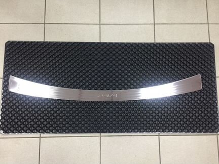 Накладка на задний бампер Toyota Rav 4 2013
