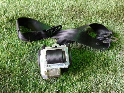 Ремень безопасности передний правый Audi A4 B7 2.0