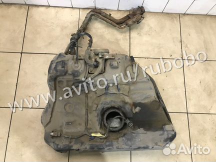 Бензобак Mitsubishi Galant 8 USA 4G64 2003