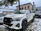 Toyota Hilux 2.8 AT, 2019, битый, 73 000 км
