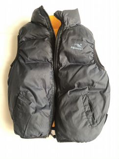 Детская (двухсторонняя) жилетка на пуху