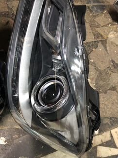 Фара Мерседес w204 Mercedes Benz w204