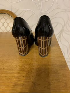 Туфли женские, кожаные, лаковые