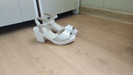 Туфли-боссоножки