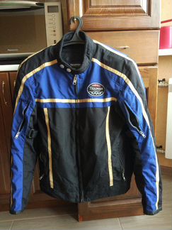 Мотокуртка Triumph