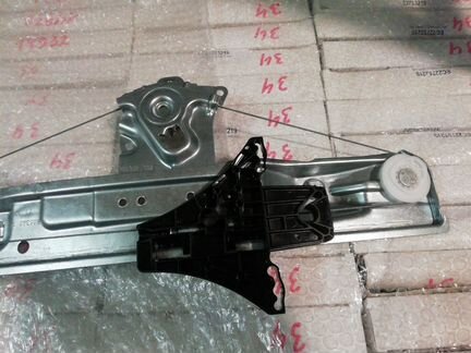 Стеклоподъемник задний левый Opel Insignia