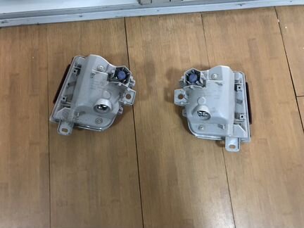 Туманки задние Toyota Lend Cruiser 200. 15