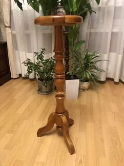 Подставка для цветов консоль