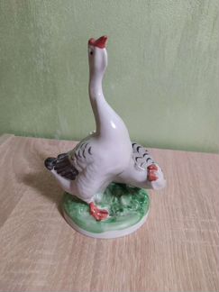 Статуэтка гуси