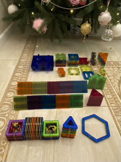 Детский магнитный конструктор более 200 деталей