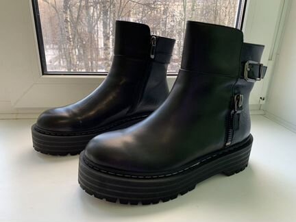 Ботинки зимние женские
