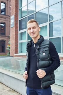 Жилетка Moncler