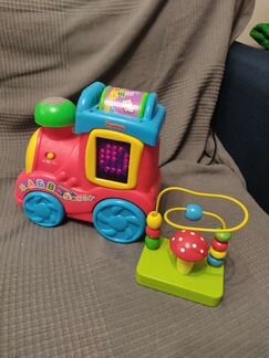 Паровозик Fisher price