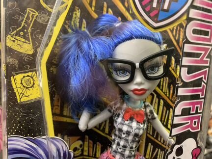 Гулия Елп ботаны гики Монстр Хай кукла в коробке