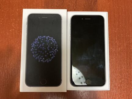 Телефон iPhone 6