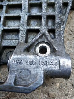 Кронштейн генератора 3.0 дизель VW Туарег Ауди Q7