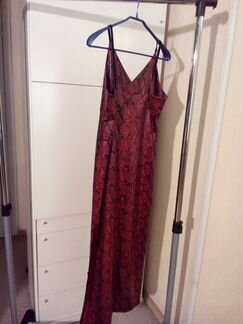 Платье «Красная змейка» с блеском.Новое