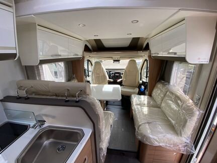 Автодом Adria Matrix