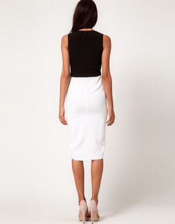 Платье с ассиметричной юбкой ASOS