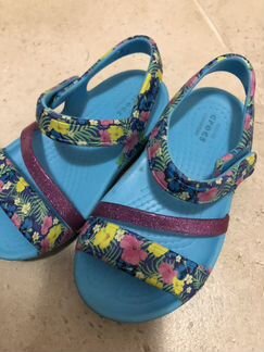 Босоножки Crocs c7