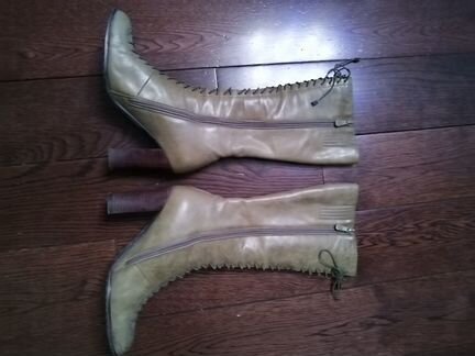 Сапоги женские на шнуровке