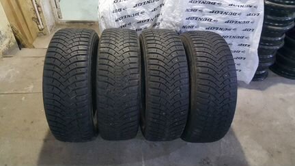 235 60 18 Michelin X-Ice North 2
