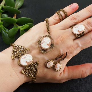 Комплект с Камеями Пудровая Дама 4 предмета