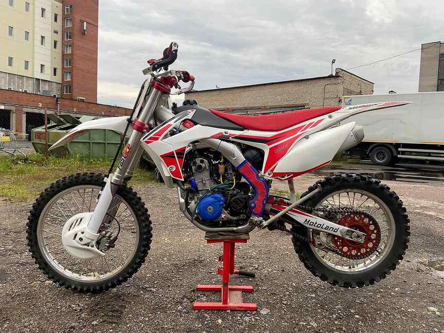 Хонда 450 кросс. Мотоцикл hasky 65. Motoland xr 250 lite. Кроссовые мотоциклы на авито. Кроссовый мотоцикл 300-450 кубов.