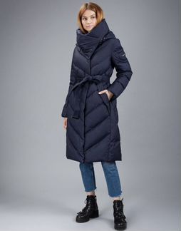 Пуховик женский зимний