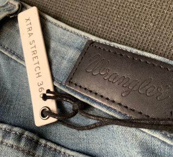 Джинсы Wrangler новые
