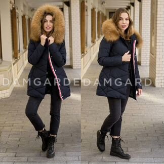 Пуховик короткий женский приталенный с мехом