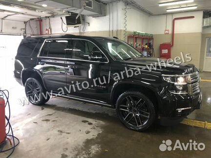 Status Titan R22 Chevrolet Tahoe, Cadillac Escalad