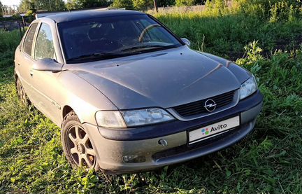 Opel Vectra 2.0 МТ, 1996, 235 000 км