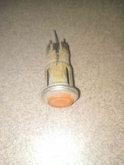 Глазки щитка приборов Урал желтый