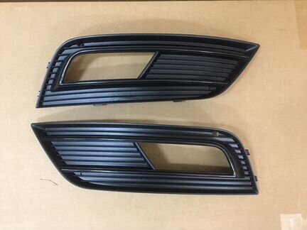 Оправа туманки Audi a4 B8 11-15 рестайлинг Black