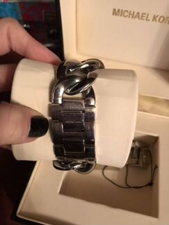 Часы Michael Kors