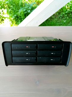 Кассетница оригинальная для VW golf 3 1993 г.в